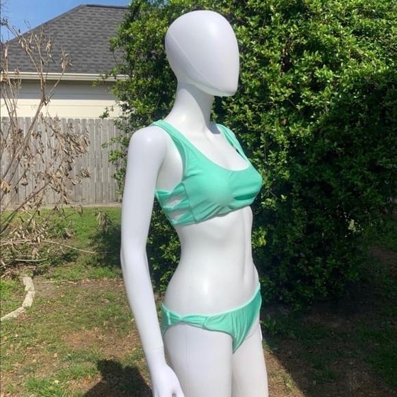 💋NWT Lovers + Friends Mint Green Wrapped Up Bikini Bottom - Picture 7 of 15